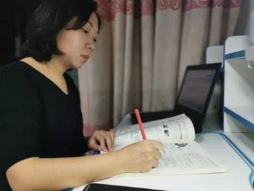 老师复盘一周真只是为了证明自己更胜一筹？